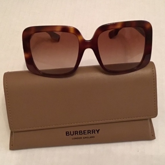 🔥 SALE🔥Authentic Burberry Havana Brown Sunglasses With Case/Box - Picture 4 of 5